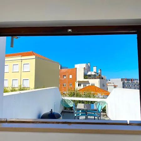 Vakantiehuis Casa Da Fonte - Vintage House And Rooftop Figueira da Foz