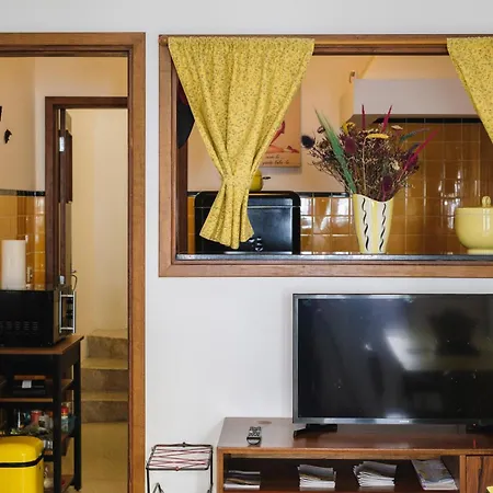 Casa Da Fonte - Vintage House And Rooftop * 菲盖拉-达福什